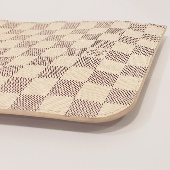 Louis Vuitton Neverfull MM Pochette in Damier Azur Canvas - Picture 9 of 9